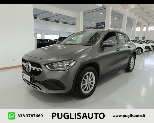 MERCEDES-BENZ GLA 200 d Automatic Business Immagine 1