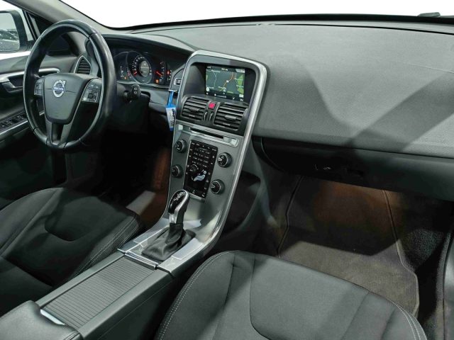 VOLVO XC60 D3 GEARTRONIC BUSINESS - foto 9