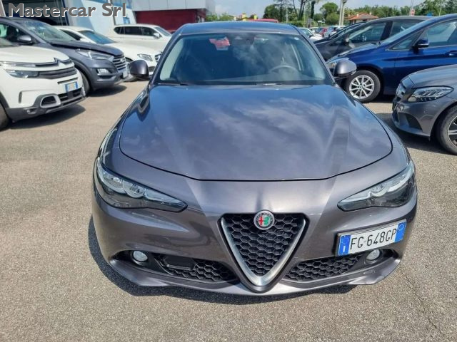 ALFA ROMEO Giulia Giulia 2.2 t Business Launch Edition 150cv FG648GP Immagine 2