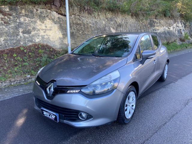 RENAULT Clio dCi 8V 75CV Start&Stop 5 porte Energy Immagine 0