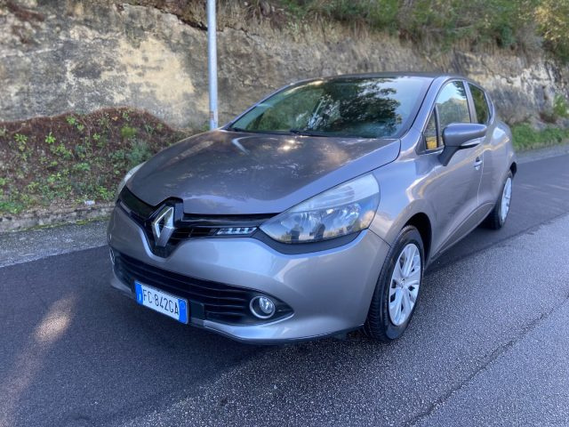 RENAULT Clio dCi 8V 75CV Start&Stop 5 porte Energy Immagine 1