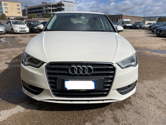 AUDI A3 1.6 TDI 105CV Immagine 3