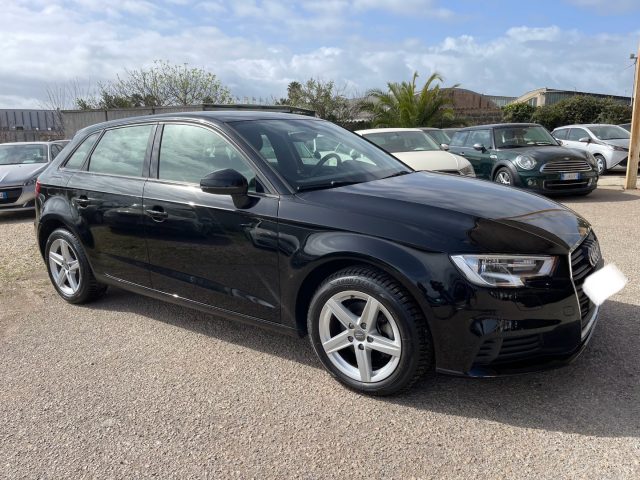 AUDI A3 1.6 TDI 116 CV Immagine 3