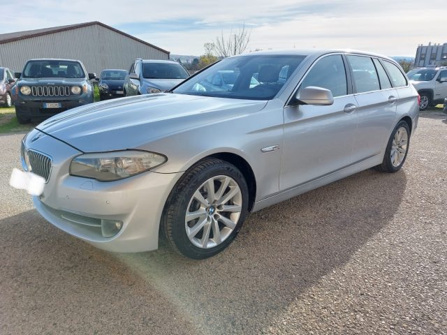 BMW 520 D BUSINESS Immagine 2