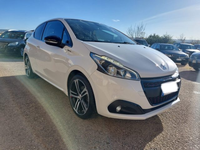 PEUGEOT 208 BlueHDi 100 3 porte GT Line Immagine 2