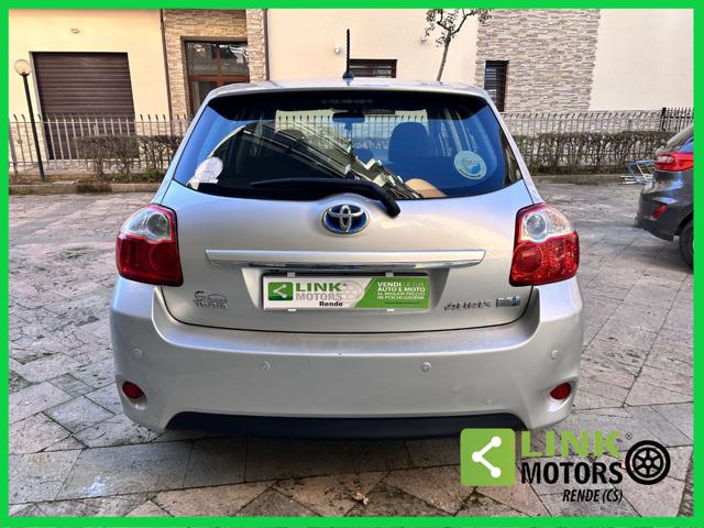 TOYOTA Auris 1.8 Hybrid 5 porte Lounge Immagine 4