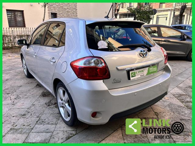 TOYOTA Auris 1.8 Hybrid 5 porte Lounge Immagine 3