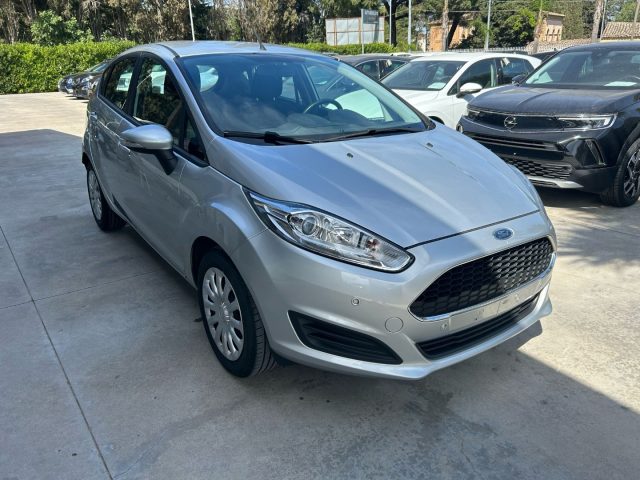 FORD Fiesta 1.5 TDCi 95CV 5 porte Immagine 2