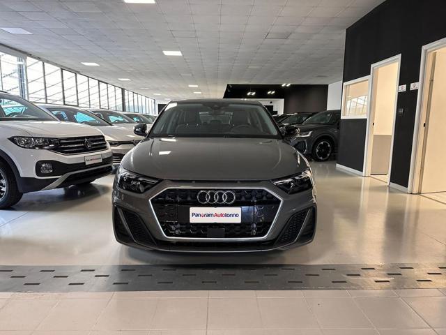 AUDI A1 SPB 30 TFSI S tronic S line edition Immagine 1