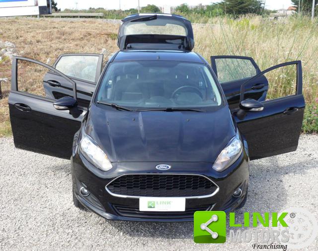 FORD Fiesta 1.5 TDCi - Neo Patentati Immagine 1