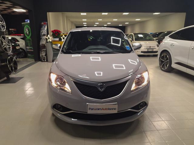 LANCIA Ypsilon 1.2 69 CV 5 porte GPL Ecochic Platinum Immagine 1