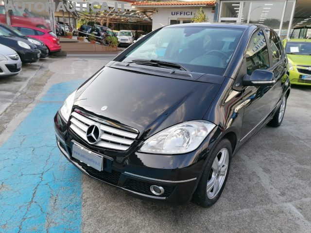 MERCEDES-BENZ A 160 1.5 AUTOMATIC PREMIUM 95cv Immagine 0