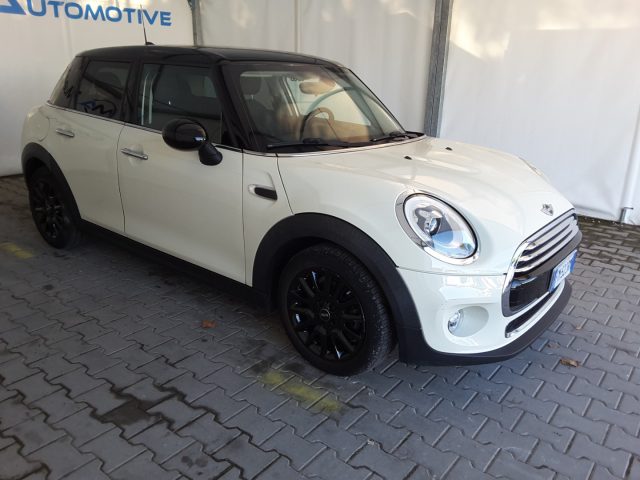 MINI One 1.5 One D Hype 5 porte *EURO 6*TAGLIANDI MINI* Immagine 1