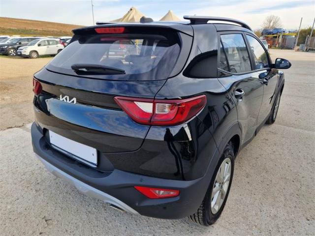 KIA Stonic 1.2 DPI Urban NEO PATENTATI OK Immagine 1