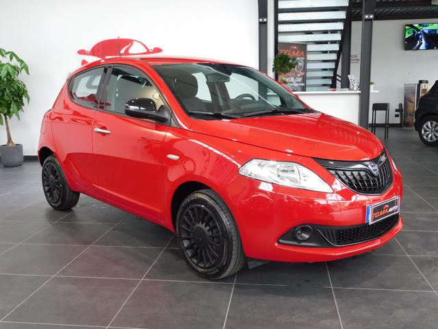 LANCIA Ypsilon 1.0 FireFly 5 porte S&S Hybrid ADATTA A NEO PAT. Immagine 2