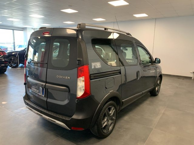 DACIA Dokker Stepway 5 Posti 1.5 dCi Immagine 3