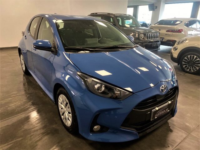 TOYOTA Yaris 1.0 Benzina 5 porte Active Immagine 0