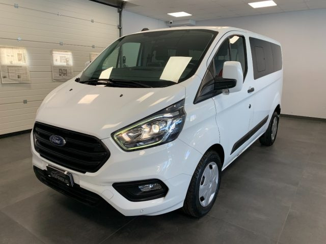 FORD Transit Custom 9 Posti 2.0 TDCi Combi Immagine 2