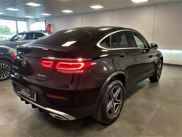 MERCEDES-BENZ GLC 220 d Coupé AMG Premium Plus 4Matic 4X4 Immagine 3