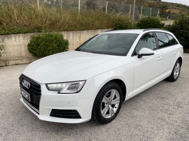 AUDI A4 Avant 2.0 TDI 150 Cv Ultra Business Immagine 3