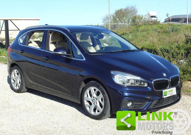 BMW 218 d Active Tourer Luxury Immagine 2