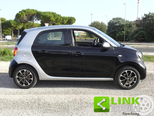 SMART ForFour 70 1.0 Passion - FATTURABILE Immagine 3