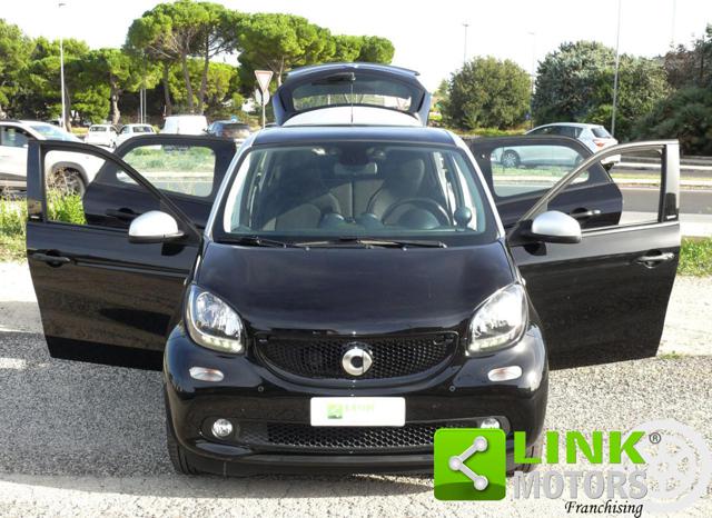 SMART ForFour 70 1.0 Passion - FATTURABILE Immagine 1