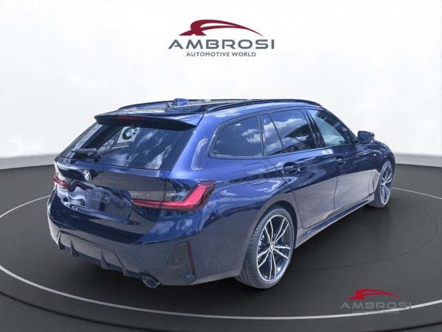 BMW 320 Serie 3 d xDrive Touring Msport Pro Package Immagine 2