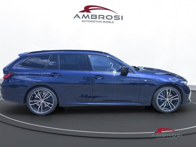 BMW 320 Serie 3 d xDrive Touring Msport Pro Package Immagine 4