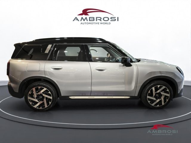 MINI Countryman Cooper  C Favoured XL Package Immagine 4