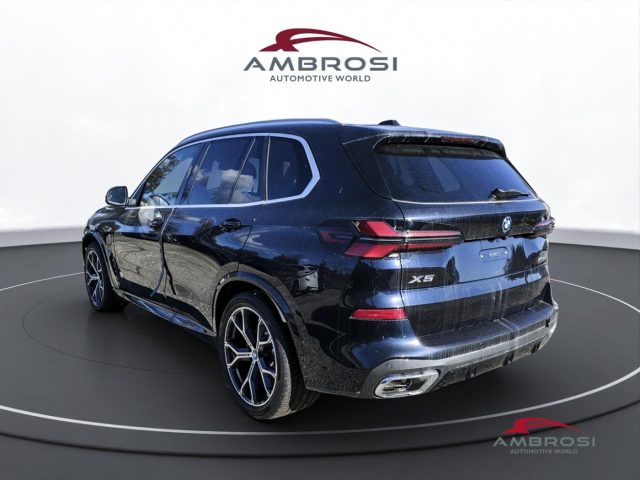 BMW X5 xDrive50e Msport Innovation Comfort Plus Package Immagine 3