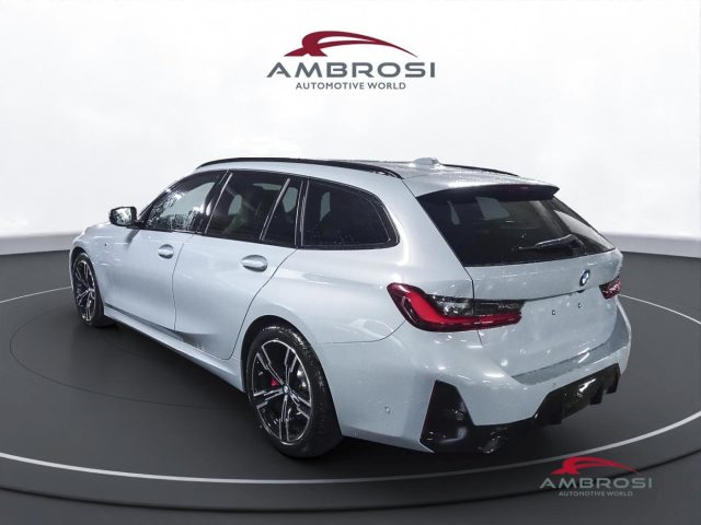 BMW 318 Serie 3 i Touring Msport Pro Innovation Package Immagine 3