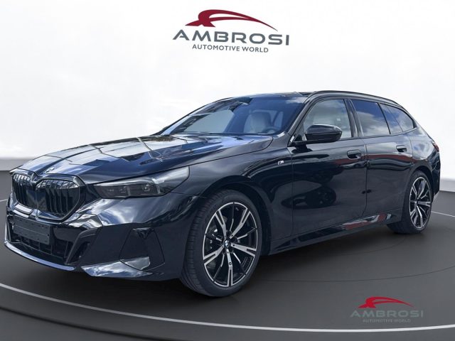 BMW 520 Serie 5 d xDrive Touring Msport Pro Innovation Tra Immagine 0