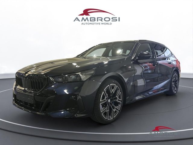 BMW 520 Serie 5 d xDrive Touring Msport Pro Travel Comfort Immagine 0