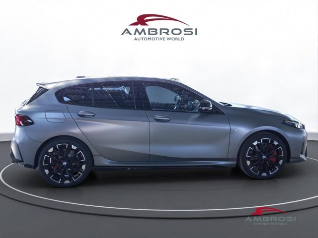 BMW M135 Serie 1  xDrive Msport Pro Innovation Package Immagine 4