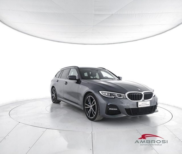 BMW 320 Serie 3 d 48V M-SPORT Immagine 1