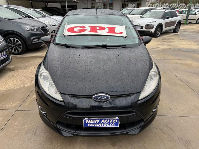 FORD Fiesta 1.4 3 porte Bz.- GPL Titanium Immagine 2