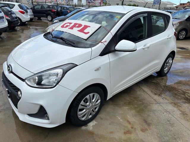 HYUNDAI i10 1.0 LPGI Econext Comfort EURO 6 Immagine 2