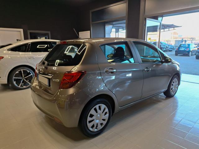 TOYOTA Yaris 1.0 5 porte Active Immagine 4