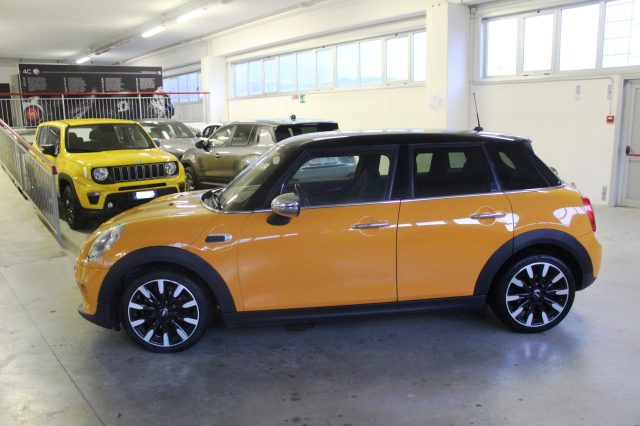 MINI One 1.5 One D Business XL 5 porte Immagine 2