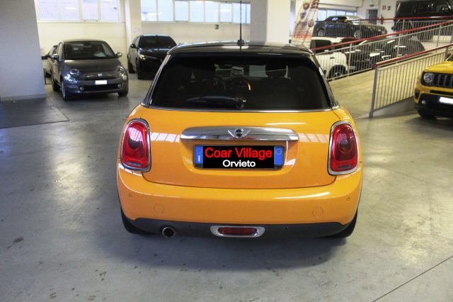 MINI One 1.5 One D Business XL 5 porte Immagine 4