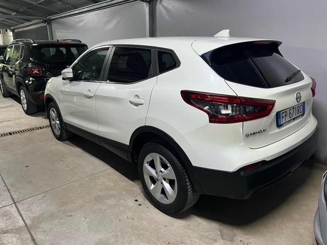 NISSAN Qashqai BUSINESS 1.6 dCi 2WD XTronic Immagine 1