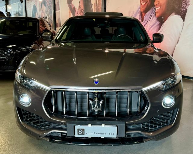 MASERATI Levante V6 Diesel AWD Gransport Immagine 4