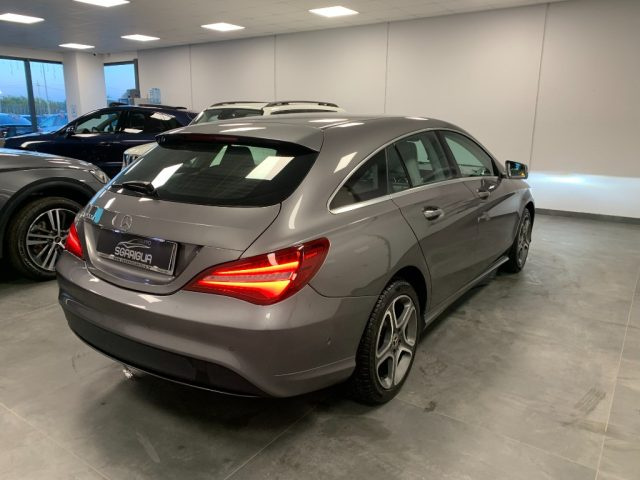 MERCEDES-BENZ CLA 200 d S.W. Automatico Sport Immagine 3