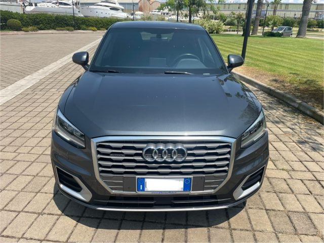 AUDI Q2 35 TDI QUATTRO S-Line Immagine 1