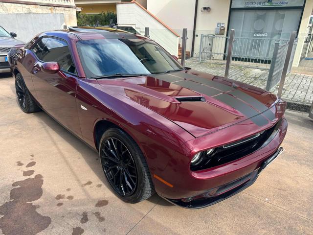 DODGE Challenger SXT PLUS Immagine 2