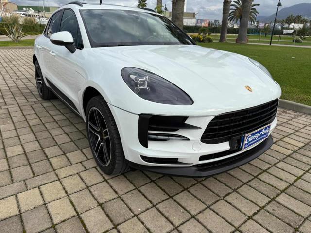 PORSCHE Macan 2.0 Immagine 2