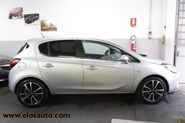 OPEL Corsa 1.4 90CV 5 porte Cosmo Immagine 2