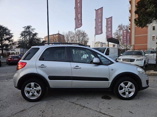 SUZUKI SX4 1.6 16V 4WD Outdoor Line Immagine 2