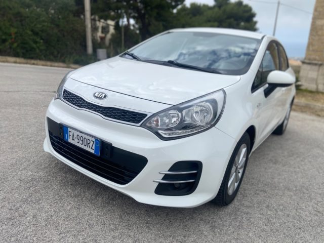 KIA Rio 1.1 CRDi 5p. Cool GUIDABILE DAI NEOPATENTATI Immagine 1